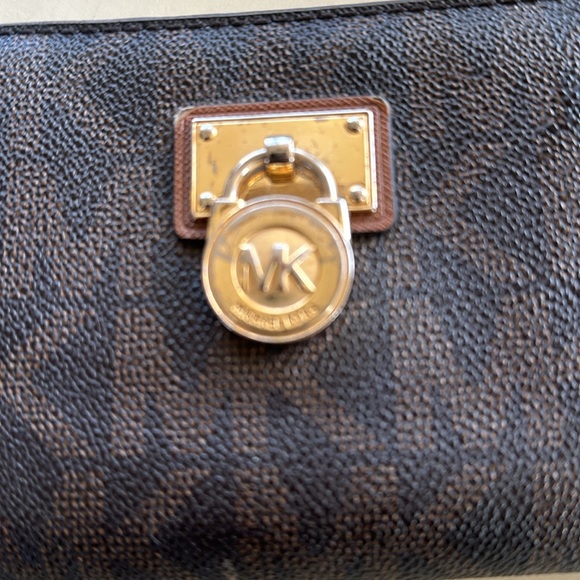 Michael Kors wallet - Picture 4 of 6
